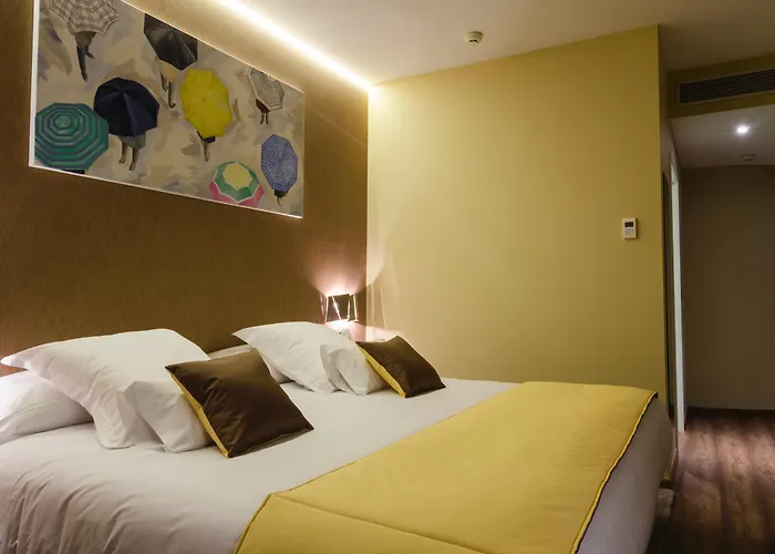 Agua De Mar Boutique Hotel 4*